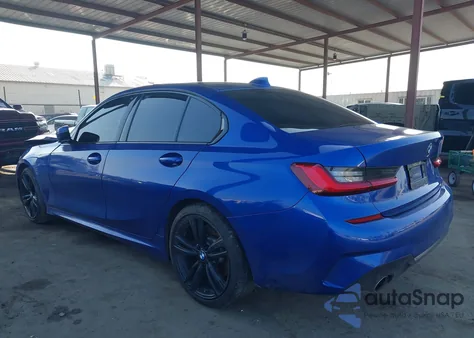 2021 BMW 330I z USA, uszkodzony, nr VIN 3MW5R1J07M8B47313